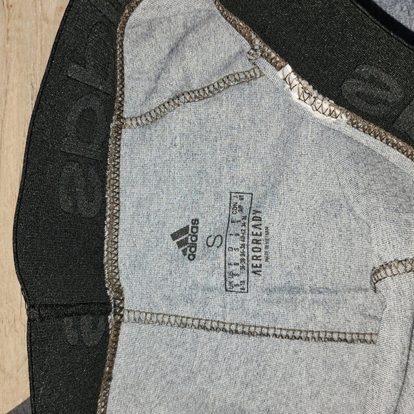 Addidas Grey Leggings with Side Pocket - Picture 4 of 5